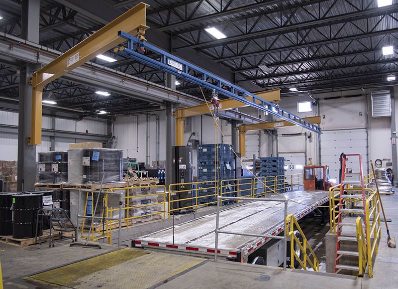 Column Fold Away from EDGE Fall Protection